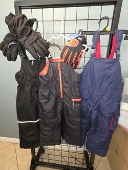 Snow clothes kids