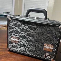 CABOODLES COSMETIC & MAKEUP CASE W/ BLACK LACE PATTERN