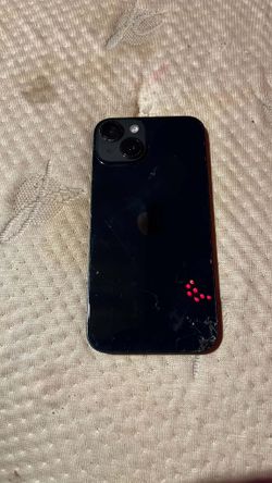 iPhone 14 unlocked to any carrier little crack on back