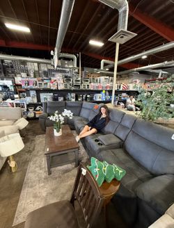 Gilman Greek Zakary fabric power reclining sectional