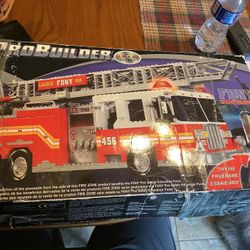 Mega Bloks 2002 Pro Builder FDNY 456 Fire Engine Kit a true collectible never completely put together. Box in fair condition.  90% still in original w
