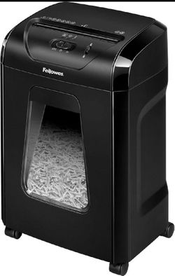 Fellowes Powershred 12 Sheet Cross-Cut Paper  staples, paper clips, credit cards