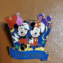 Mickey And Minnie Disney Pin