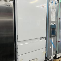 Monogram Panel Ready Bottom Freezer Built In Refrigerator 36”