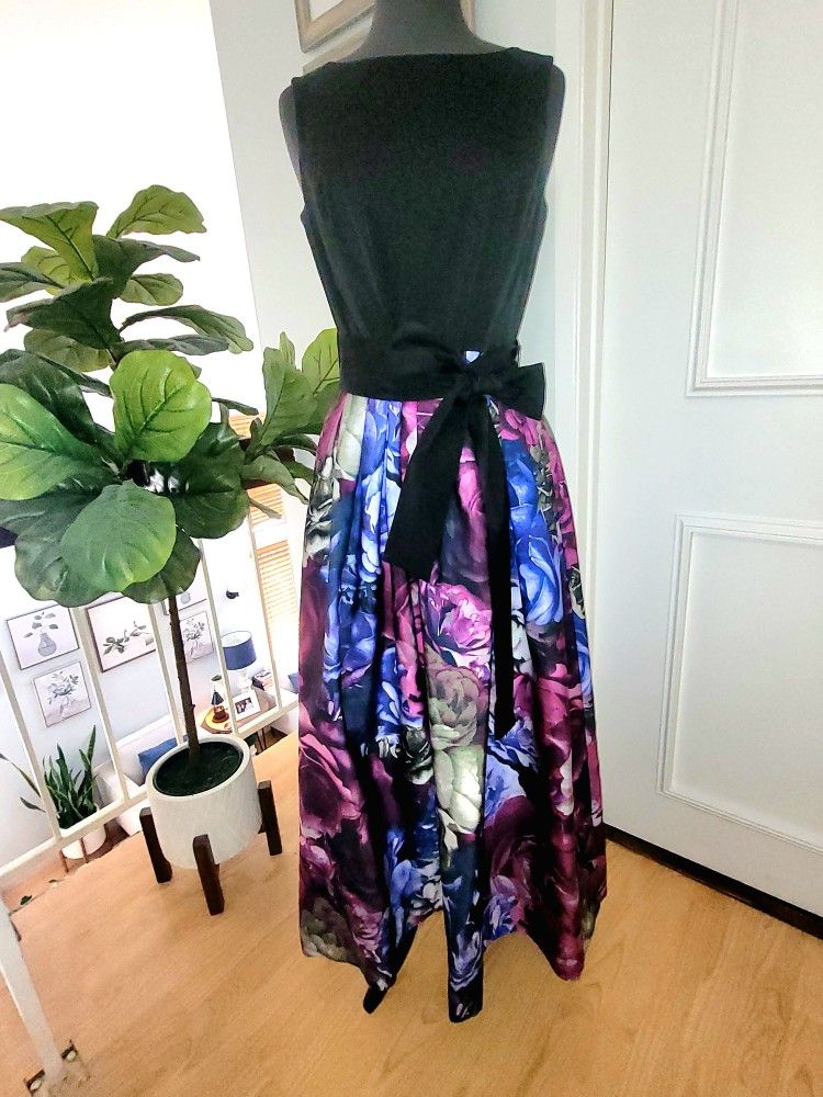 Satin gown floor length with side pockets