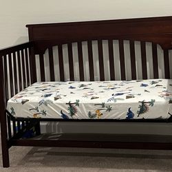 Graco Crib With Mattress
