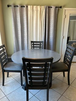 Dining Table and 4 Chairs