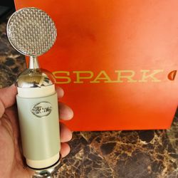 Blue Spark Limited Edition Sage Green Condenser Microphone