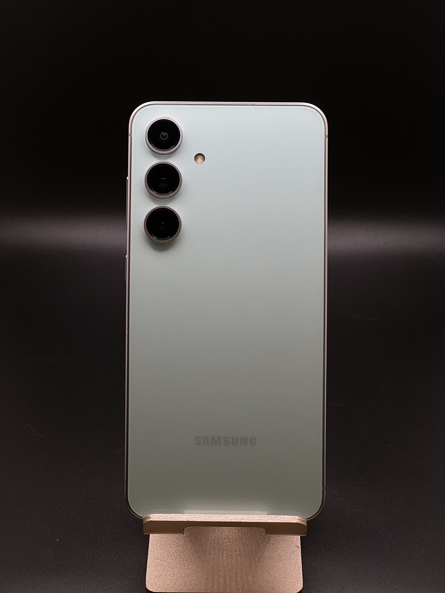 Samsung Galaxy S24FE 128Gb Unlocked Mint