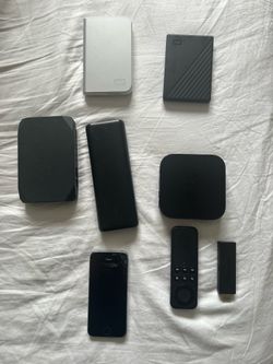 POWER BANKS AND IPHONE