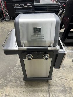 Charbroil Commercial Series Grill and Griddle Combo Stainless Steel 2 -Burner Infrared Liquid Propane