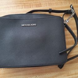 Michael Kors Cross Body Bag *new*