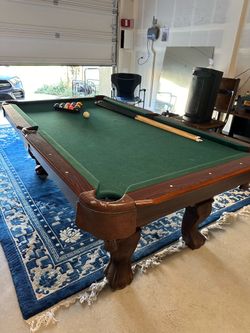Pool table