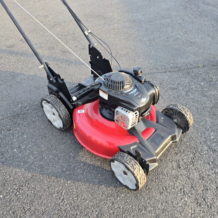 21" Toro Lawnmower 140cc