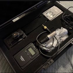 Comica CVM-WM200A Comica Dual-Transmitter Lavalier Microphone Kit