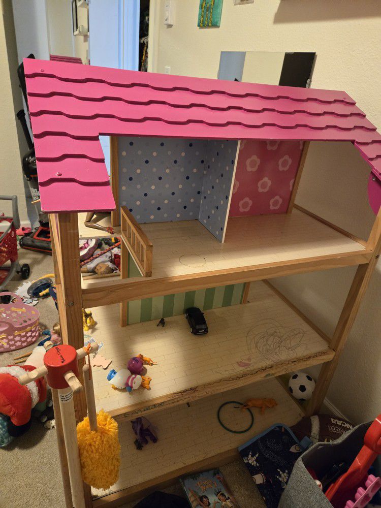 Free Doll house
