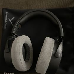 Beyerdynamic DT700 Pro X