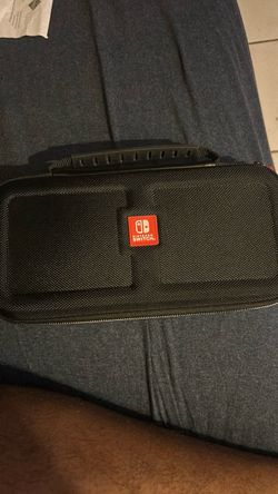 Nintendo Switch Case w/ game cases