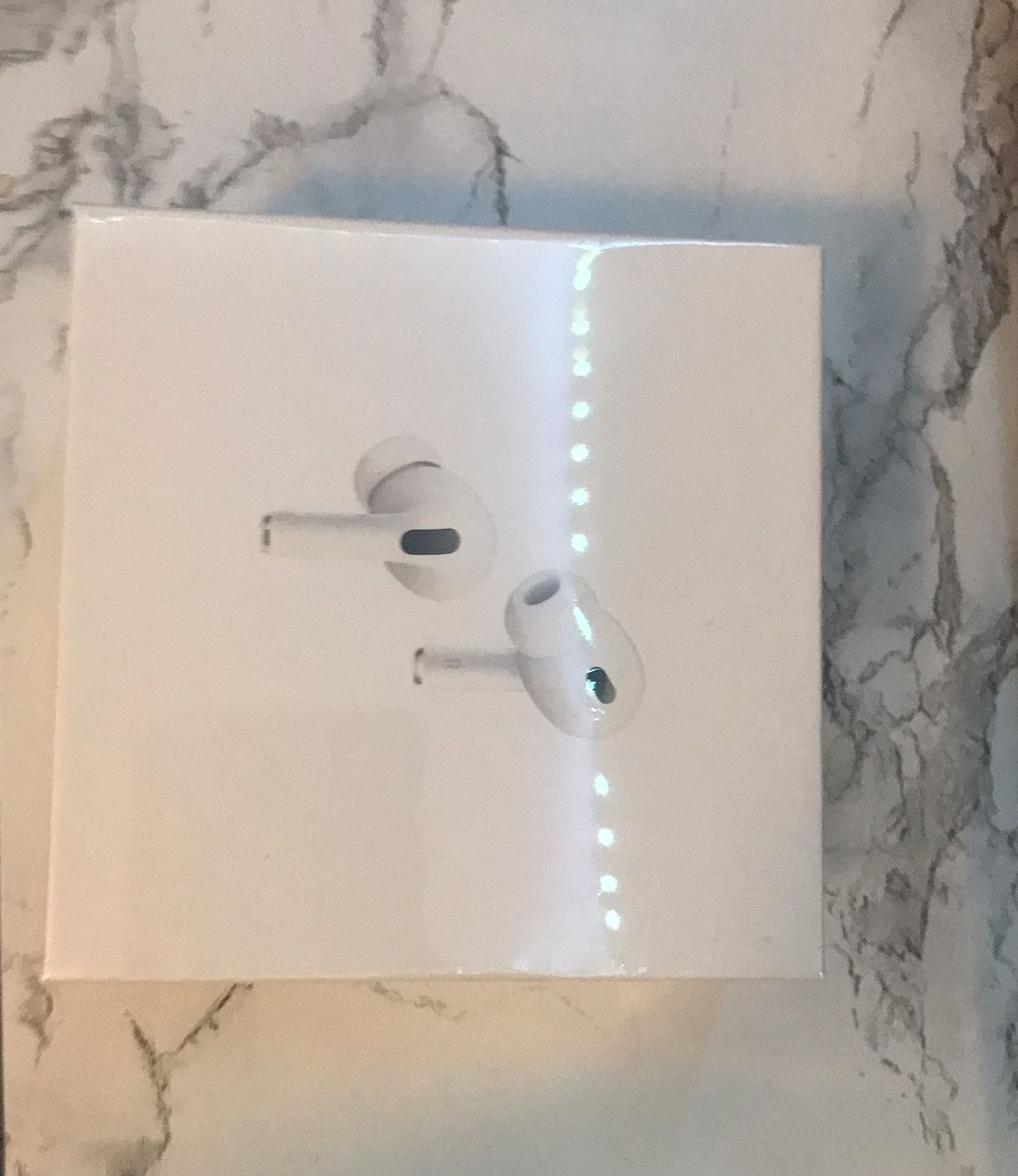 Brand (NEW)‼️ Apple Airpods Pro (2nd Generation)