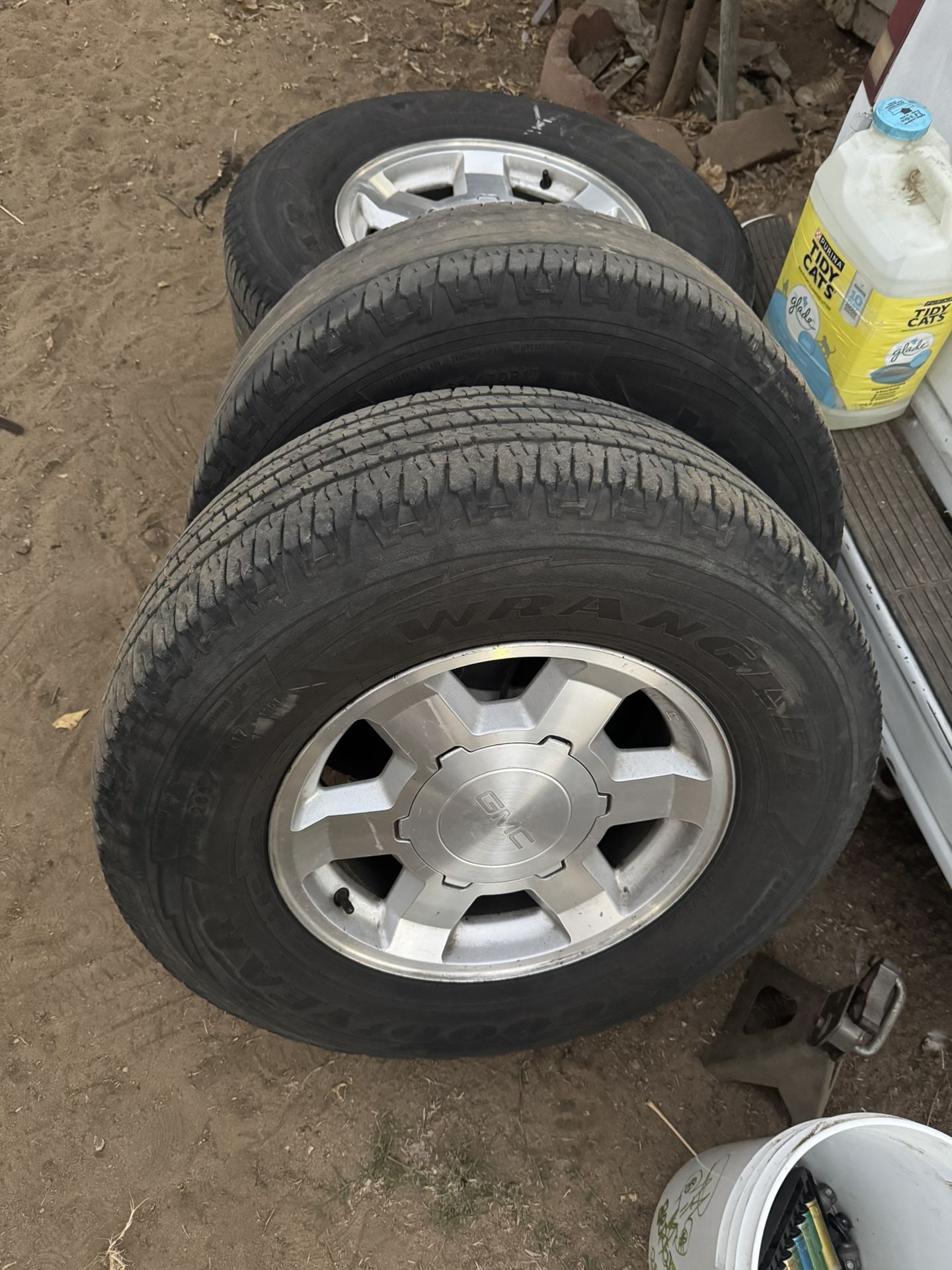 17 Inch GMC Stocks