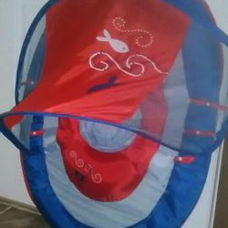 Infant floaty raft w/shade! Brand New! 
