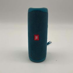 JBL FLIP 5 Waterproof Portable Bluetooth Speaker  Blue 