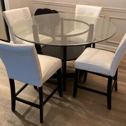 Dining Room Table W/Chairs For Sale 