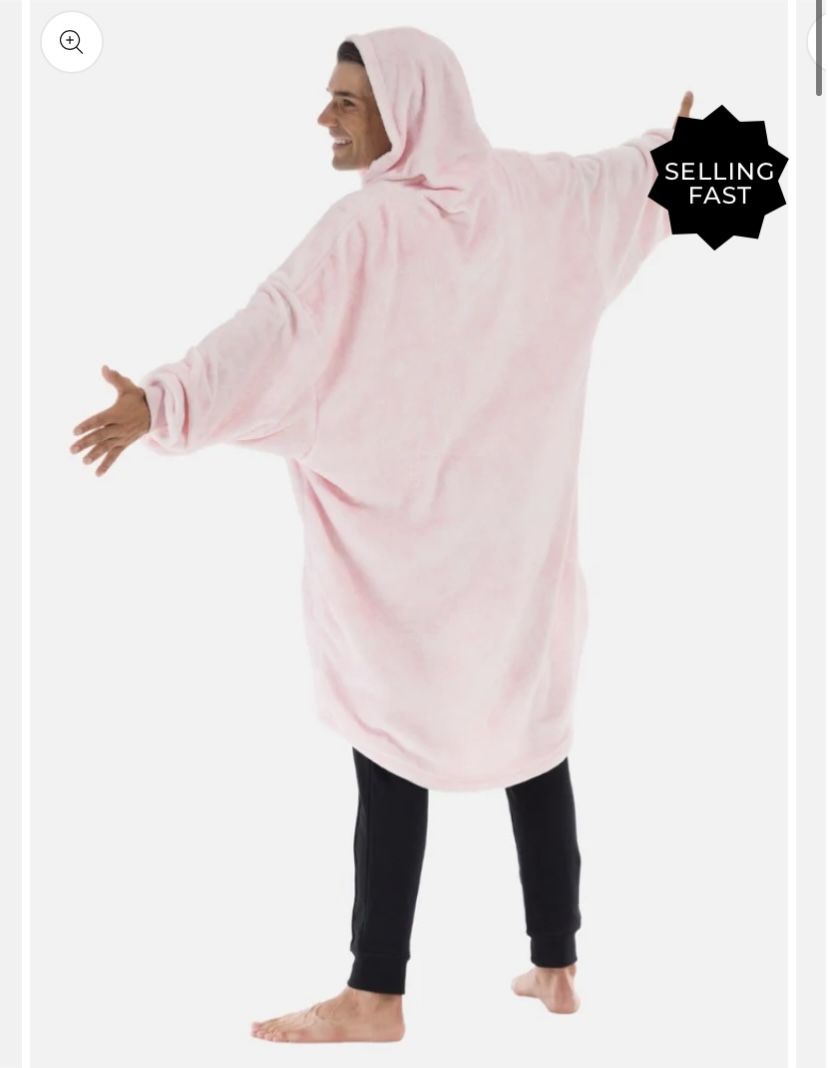 The Comfy Dream Wearable Blanket