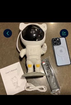 Astronaut Galaxy Star Projector Night Light