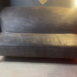 Couch / Sofa 