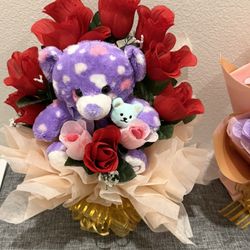 Cute Purple Teddy Bear with Artificial Rose Bouquet – A Timeless Gift! 🎁🌹