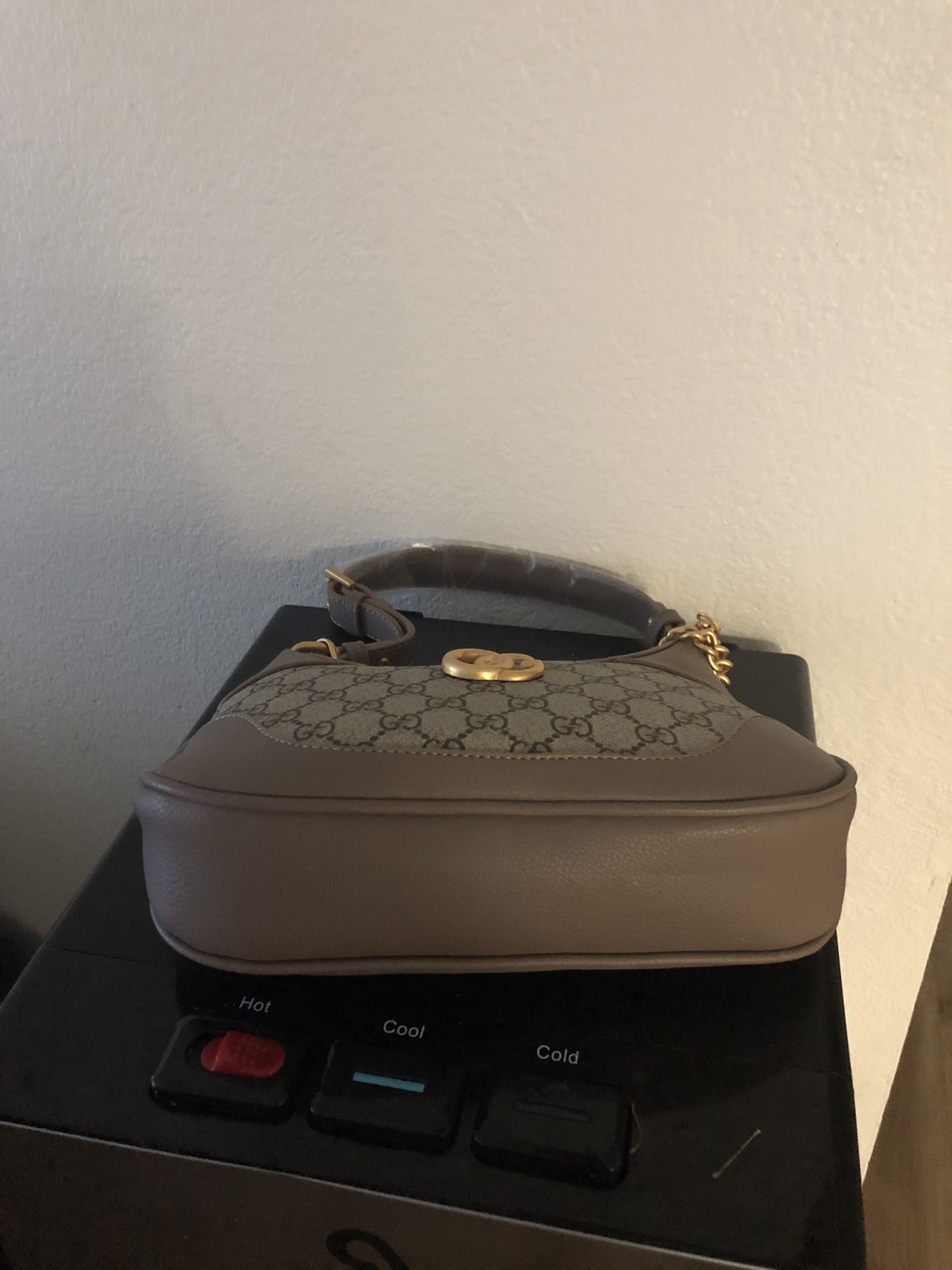 Ladies Crossbody Or Shoulder Bag