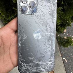 BROKEN SCREEN