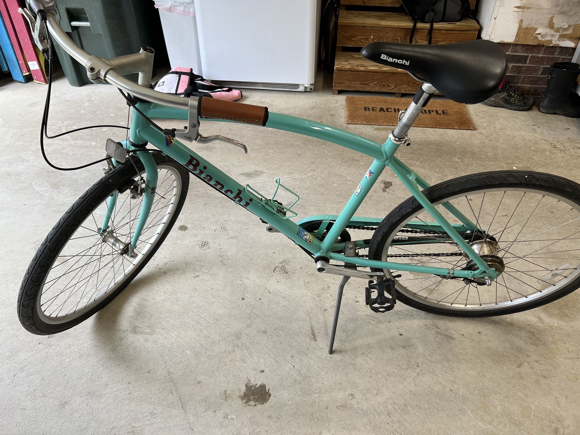 Blanchi Milano Hybrid Bike