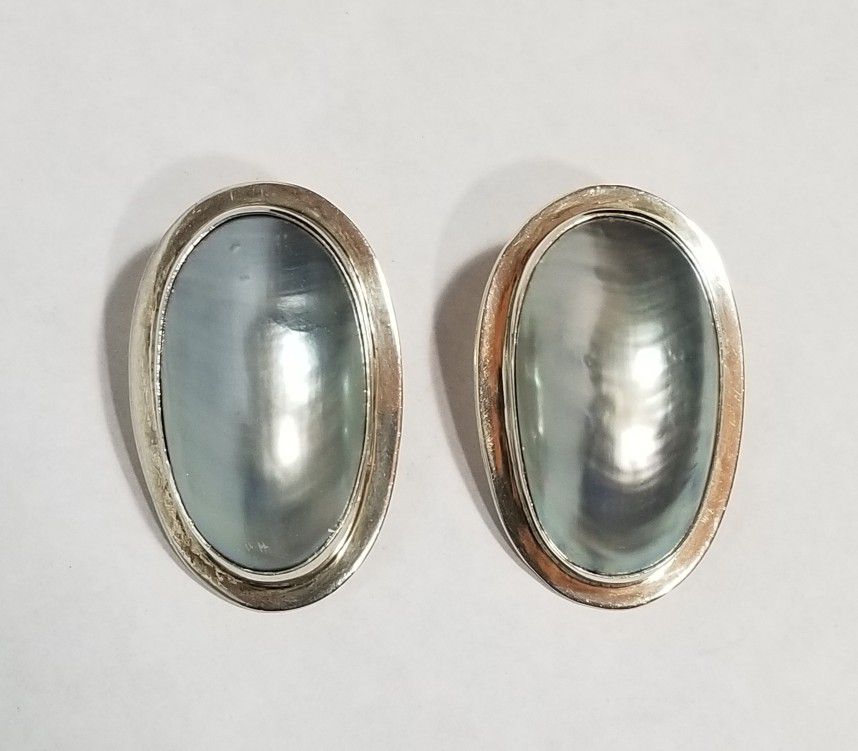 Designer SIV Sterling Silver Grey Mabe Pearl Stud Earrings