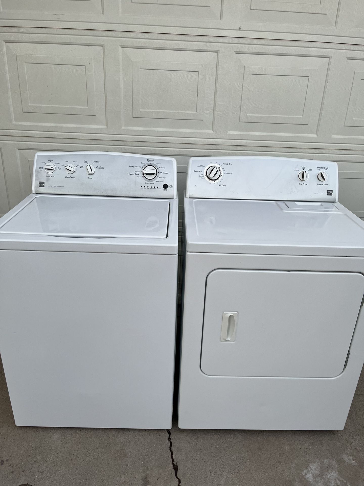Kenmore 400 Series Top Load Washer And Kenmore 400 Series Electric Dryer Set