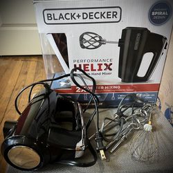 Black+Decker Hand Mixer 