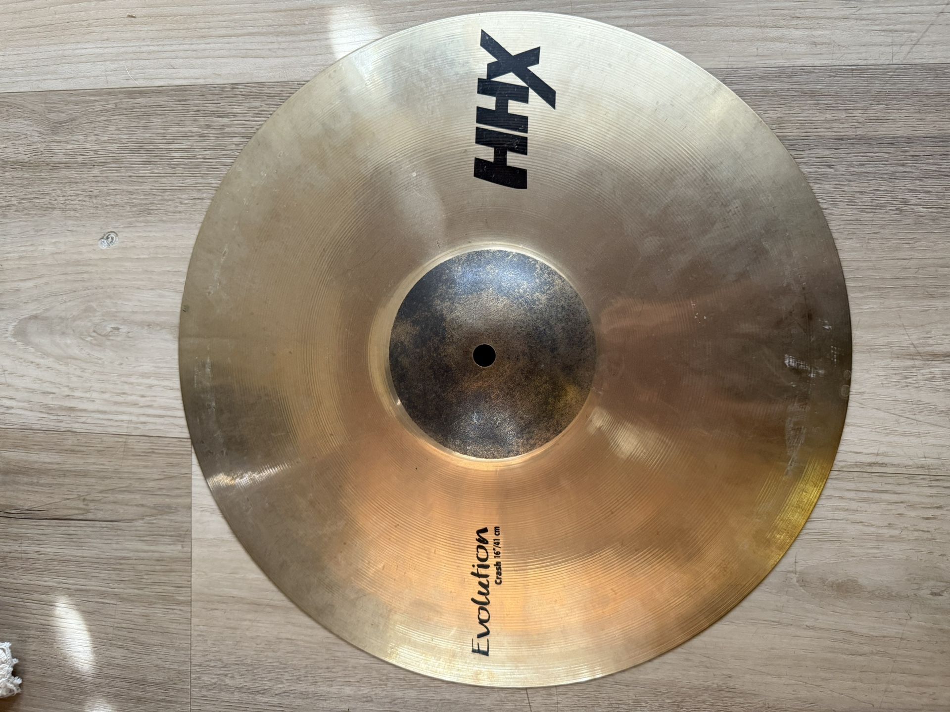 Sabian hxx evolution 16”/41 cm  Crash 