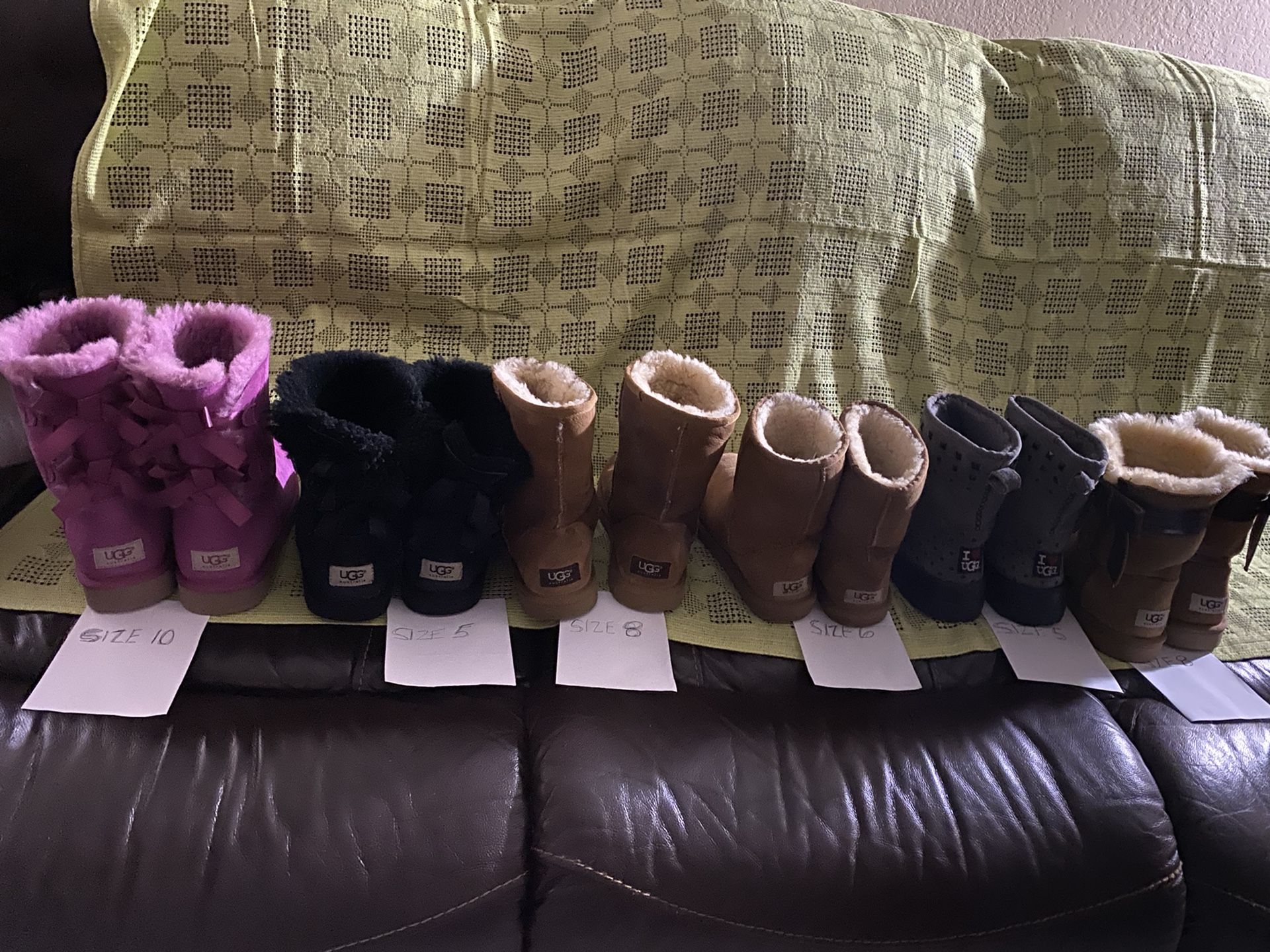 UGGs Botas Diferentes Tamaños 