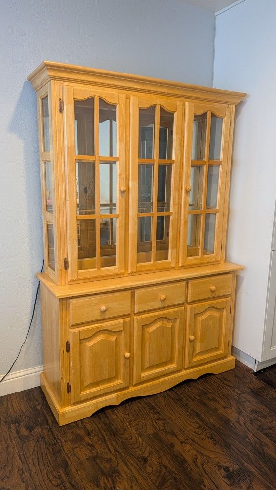 6 Foot Hutch $65
