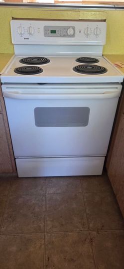 Kenmore Electric Stove/ Oven