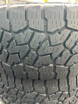 LT 295 70 18 FALKEN WILDAPEAK A/T "2 Used Tires"