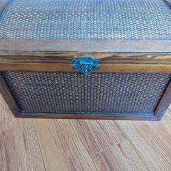 Vintage-Style Woven Storage Chest / Decorative Wooden Trunk - Medium Size: 13x19.5"
