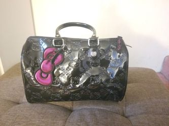 Hello kitty purse