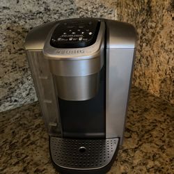 Keurig Coffee Maker + Air Fryer + Cuisinart Toaster Bundle