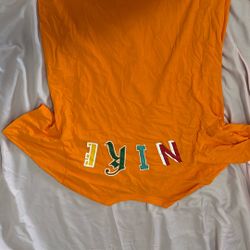 Used Nike T Shirt Mens Medium Orange Dri Fit Basketball Tee