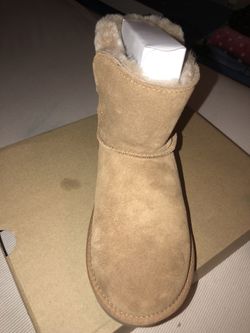 Uggs size 6