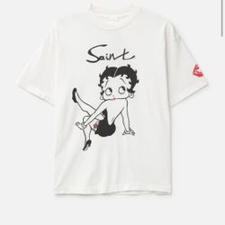 Betty Boop Betty Short Sleeve T-Shirt