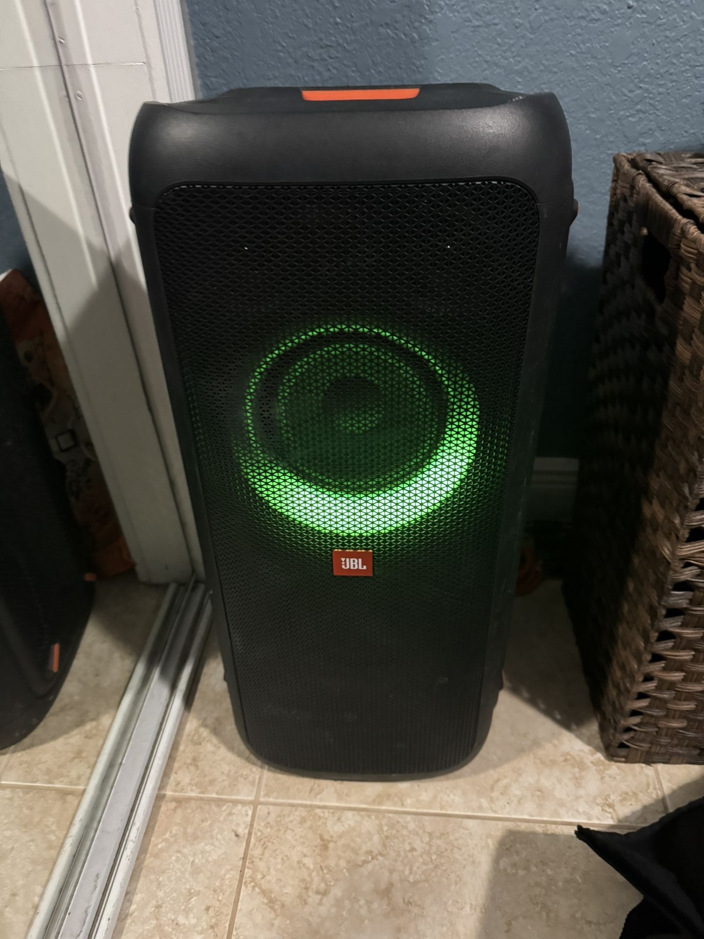 Jbl Speaker