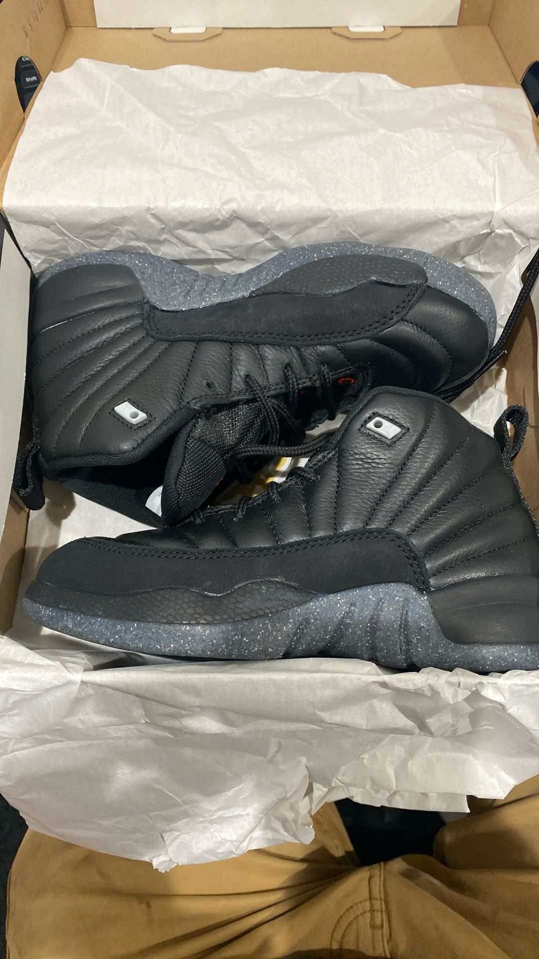 Jordan 12 Retro Utility